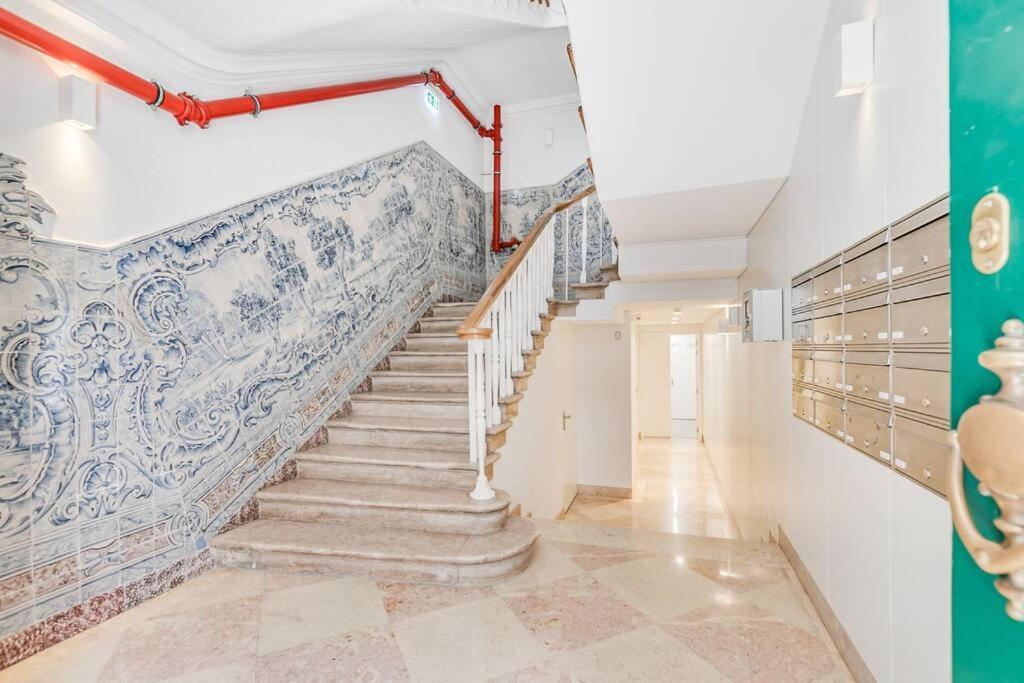 Made For The City Lovers- Urban Charm In Chiado Lissabon Exterior foto